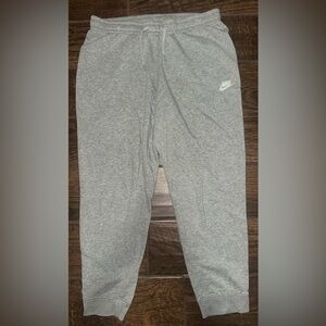 Light grey nike men’s sweatpants